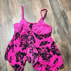 smart & sexy Hot Pink and Black Floral Lace Chemise